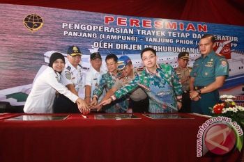 Kapal Feri Panjang--Tanjung Priok Resmi Beroperasi