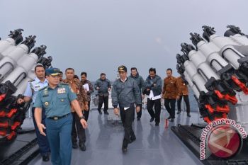Hikmahanto: Kunjungan Jokowi ke Natuna Bukti Ketegasan terhadap Klaim China 