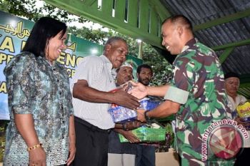 Pendam XVII/Cenderawasih santuni anak yatim piatu 