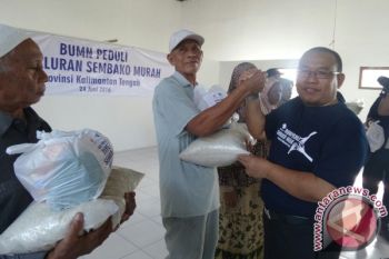 Pelindo Kumai Salurkan Sembako Murah di 3 Kabupaten