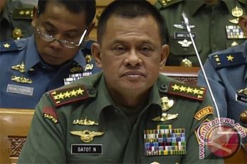 Panglima  "TNI Siap Patroli bersama Filipina Amankan Jalur Perairan