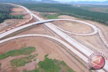 Tol Trans Sumatera harus selesai pada awal 2018