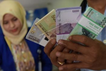 Stok Uang Pecahan Di Kudus Mulai Menipis 