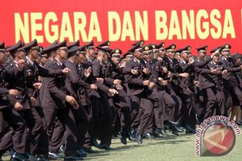 Kapolri Wisuda 300 Lulusan Akpol