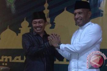 Kandidat Calon Wali Kota Jayapura buka puasa bersama wartawan
