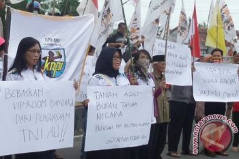 Unjuk Rasa Warga Pangkalan Bun