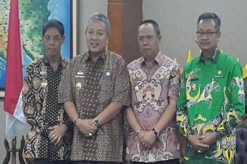 Sekdaprov Arinal Djunaidi Pensiun