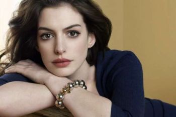 Jadi Duta PBB, Anne Hathaway Kampanyekan Kesetaraan Gender