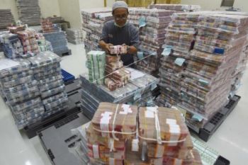 Penarikan Uang Tunai Capai Rp3,4 Triliun