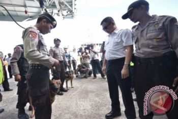 MENHUB TINJAU KESIAPAN MUDIK DI PELABUHAN