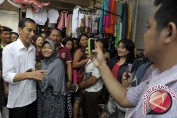 Jokowi Penuhi Janji Rayakan Lebaran di Padang