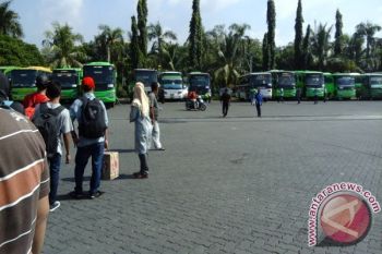 Pemudik Masih Minati Moda Transportasi Bus 