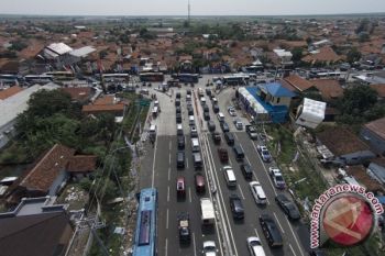 Polri Sarankan Arus Balik Gunakan Jalur Selatan Daripada Tol Brebes Timur