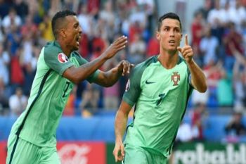Ronaldo dan Nani antar Portugal ke Final