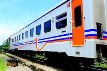 PT KAI Lampung operasikan tiga gerbong tambahan