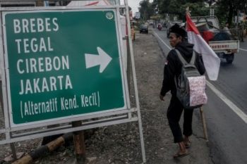 MUDIK JALAN KAKI