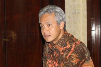Ganjar Minta Maaf atas Pelayanan Mudik yang Mengecewakan