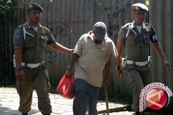 Dinsosnakertras siapkan petugas amankan pengemis saat MTQ