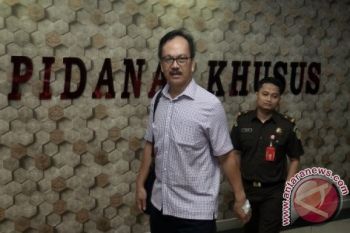 Tersangka bibit kakao dijemput paksa di RS