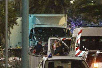 Pascatruk di Nice, Penghalang Kendaraan Dipasang di Festival Pantai Paris