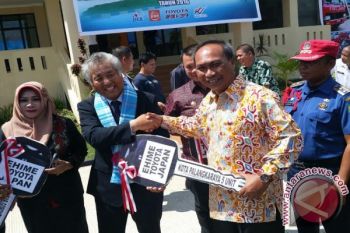 Palangka Raya Terima Hibah  Mobil Damkar Dari Jepang