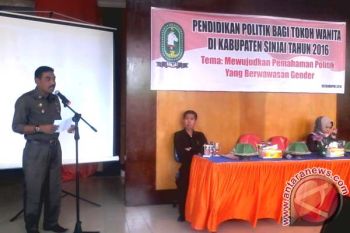 Pemkab Sinjai gelar pendidikan politik bagi tokoh wanita