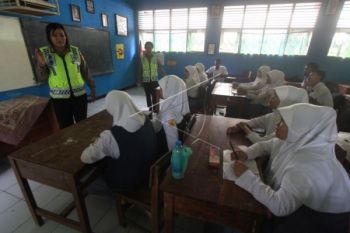 Datangi Sekolah, Polisi Beri Materi Disiplin Berlalu Lintas