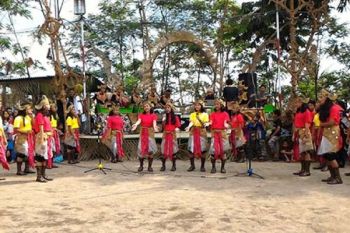 Pelajar Mainkan Gamelan Lagu Dolanan saat Festival Lima Gunung