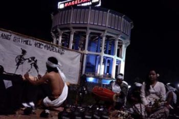 Kirab Adipura Kirana Kota Magelang Diwarnai Hujan