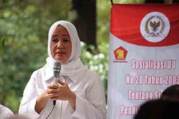 Politisi: Kemendikbud kaji kebijakan rasio rombongan belajar 