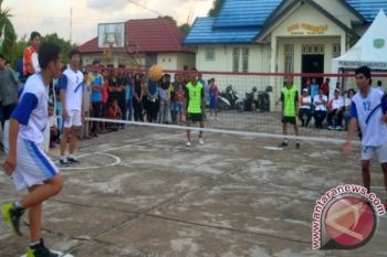 Bupati Pulpis Beri Bonus  Untuk Juara Sepak Takraw Pelajar