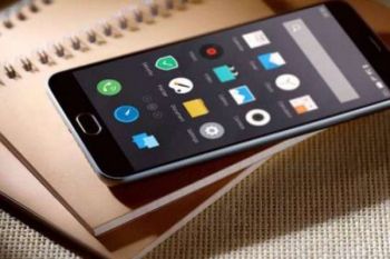 Tren Selfie Smartphone Coolpad 