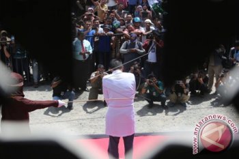 Hukuman Cambuk di Aceh