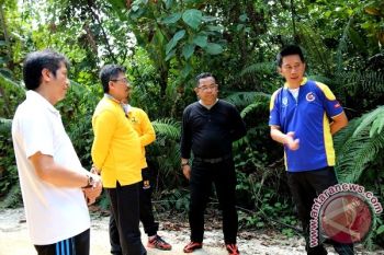 Jalan Lemo-Transbangdep Teweh Selatan Kena Longsor, Bupati Lakukan Apa?