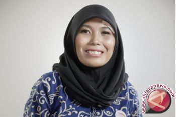 Risna Hasanudin, "Sang Merak" dari Timur