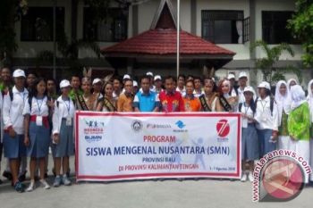 Perluas Wawasan, 20 Pelajar Dari "Pulau Dewata"  Berkunjung Ke Sampit 