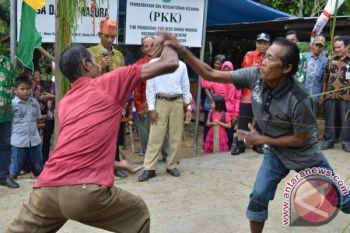 Penyambutan Bupati Barito Selatan