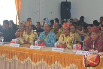 Ardianson Terpilih Jadi Damang Adat Dusel Barsel