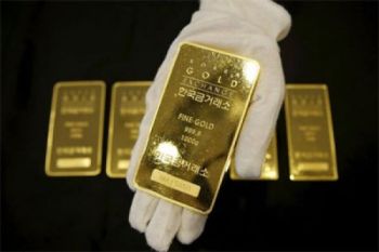 Harga Emas Berjangka  Naik