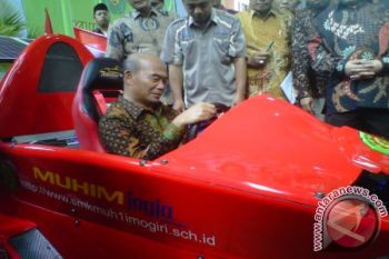 Mendikbud coba mobil formula SMK Imogiri