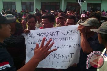 Nelayan tuntut pengusutan manipulasi izin tambang pasir