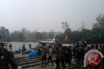 Amuk Nelayan Lampung Timur Tolak Penambangan Pasir Laut