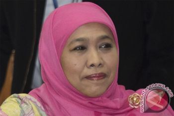 Khofifah Minta Ibu-Ibu di Banjarmasin "Perangi" Pil Zenith