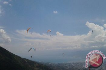 Paralayang - Semua Atlet Terbang Di Seri Kejuaraan Dunia 