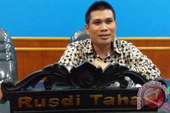 PAN OI gelar jalan sehat HUT PAN