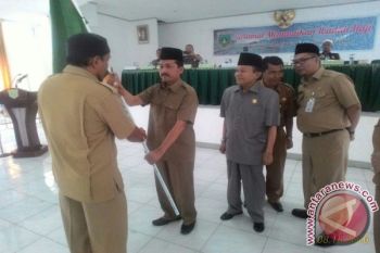 Wawako Lepas Calon Haji Padang Panjang