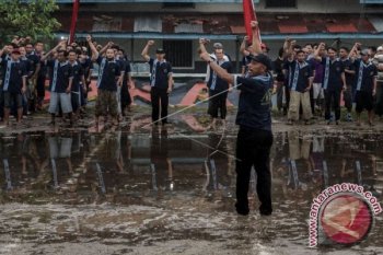 Terpidana Makar Pimpin Lagu Hari Merdeka