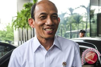 Wamen ESDM: banyak faktor pengaruhi penurunan harga minyak