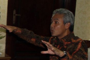 Ganjar: Jangan Diperas Kalau Ada yang Mau Investasi