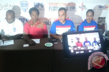 Uni Papua gandeng Kodam Cenderawasih dalam pelatihan sepak bola